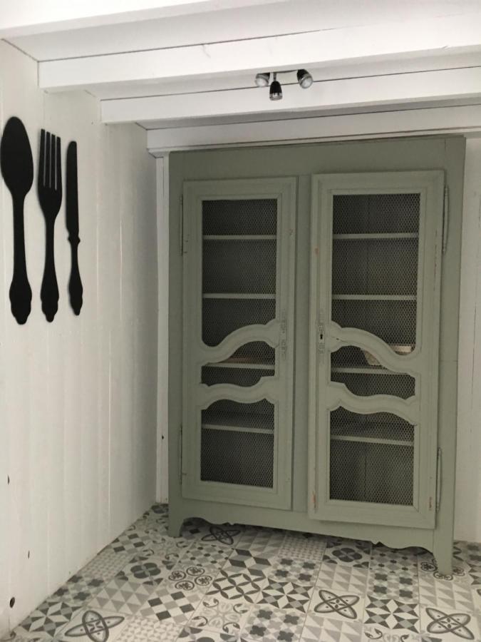 Ô 36 Rempart Sud B&B Aigues-Mortes Exterior foto