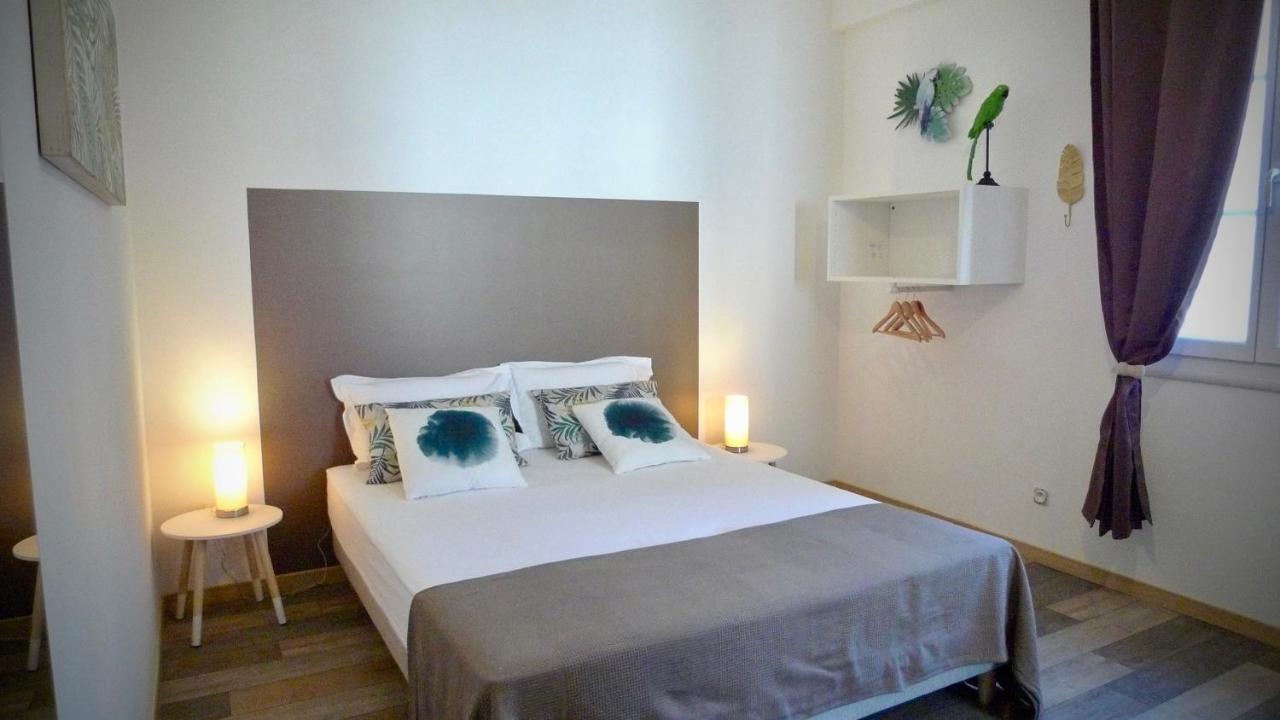 Ô 36 Rempart Sud B&B Aigues-Mortes Exterior foto